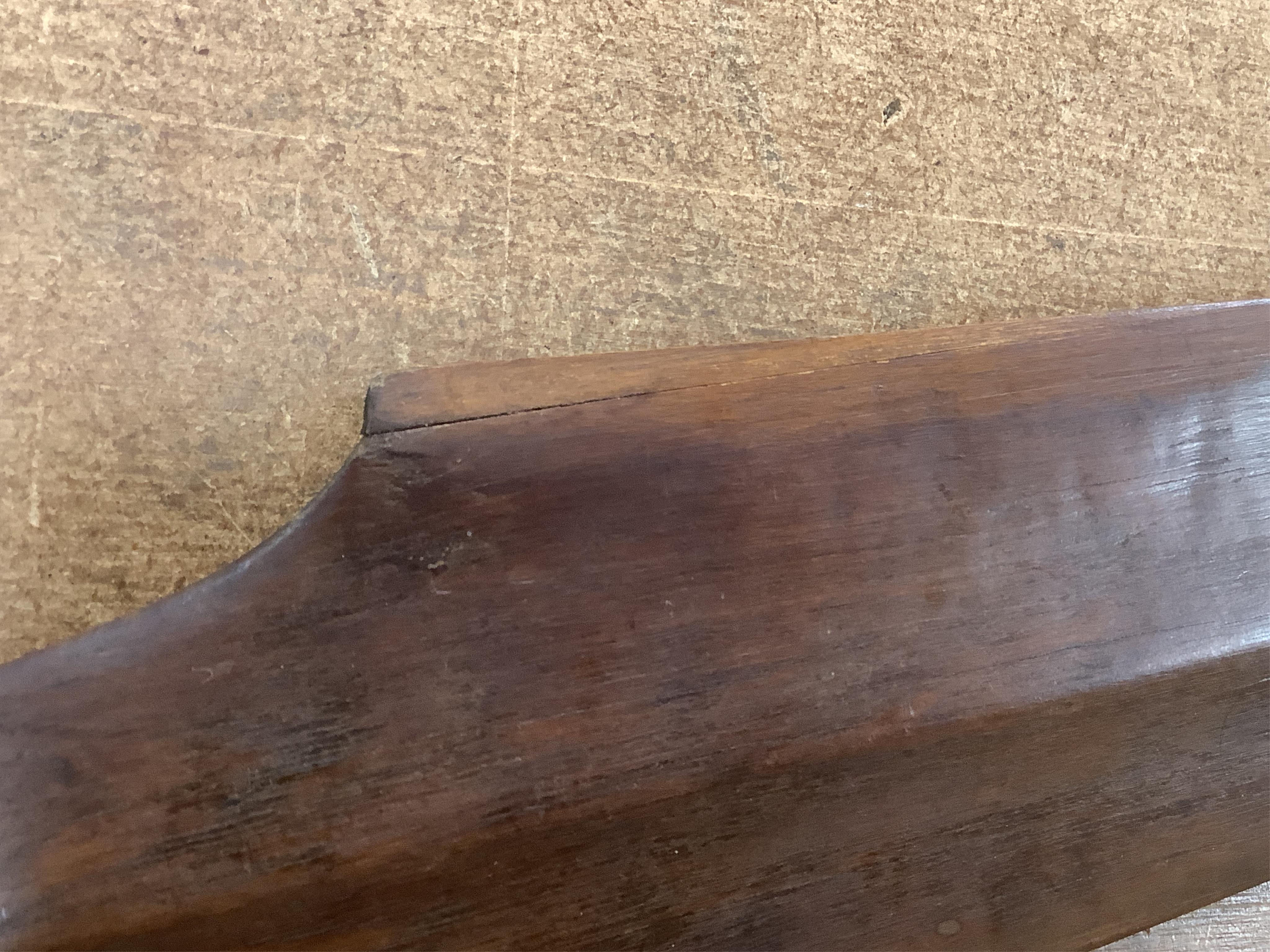 Polynesia - A Niue club with a tapering shouldered blade, early 20th century, 205cm long